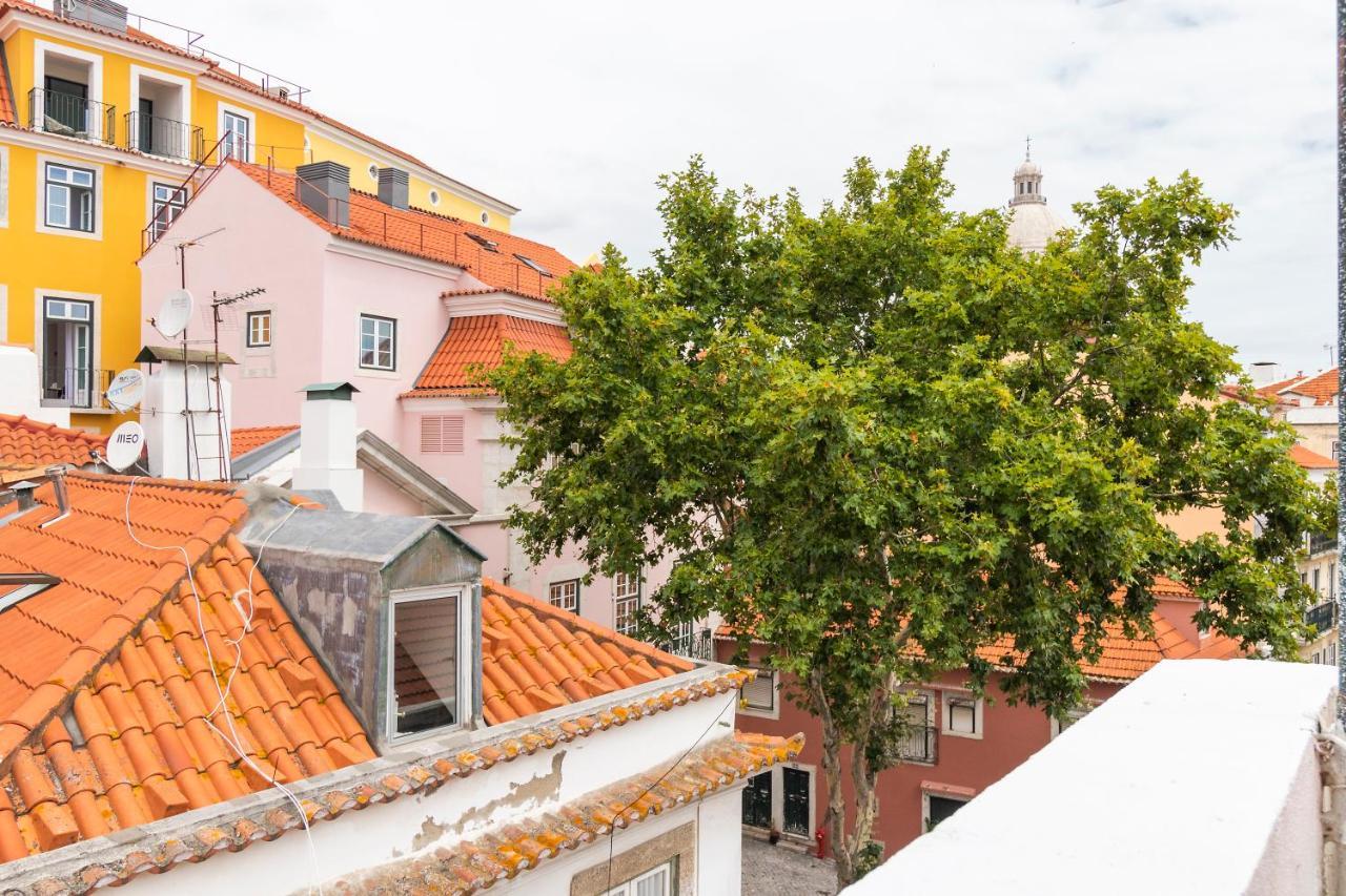 Historical Alfama, Building Top, 5Mn To Train And Subway Lisbon Exterior photo