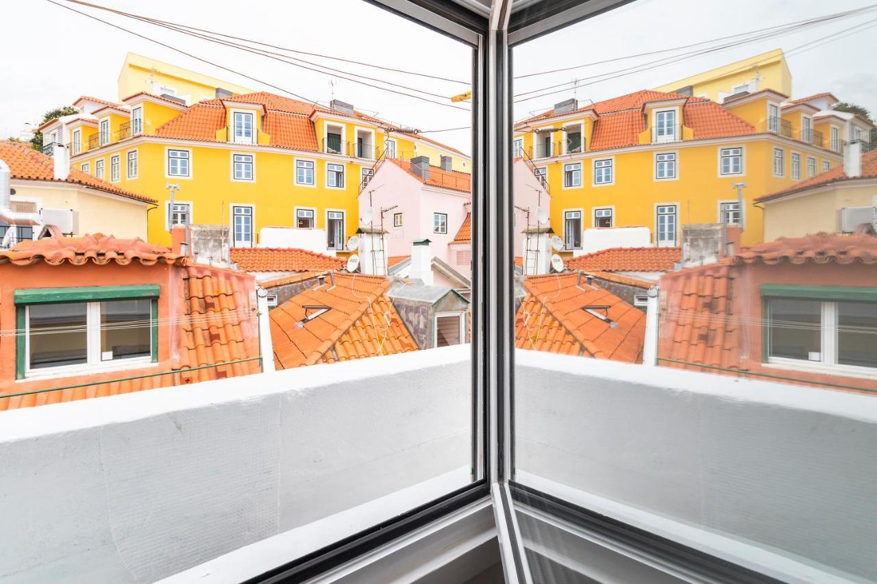 Historical Alfama, Building Top, 5Mn To Train And Subway Lisbon Exterior photo
